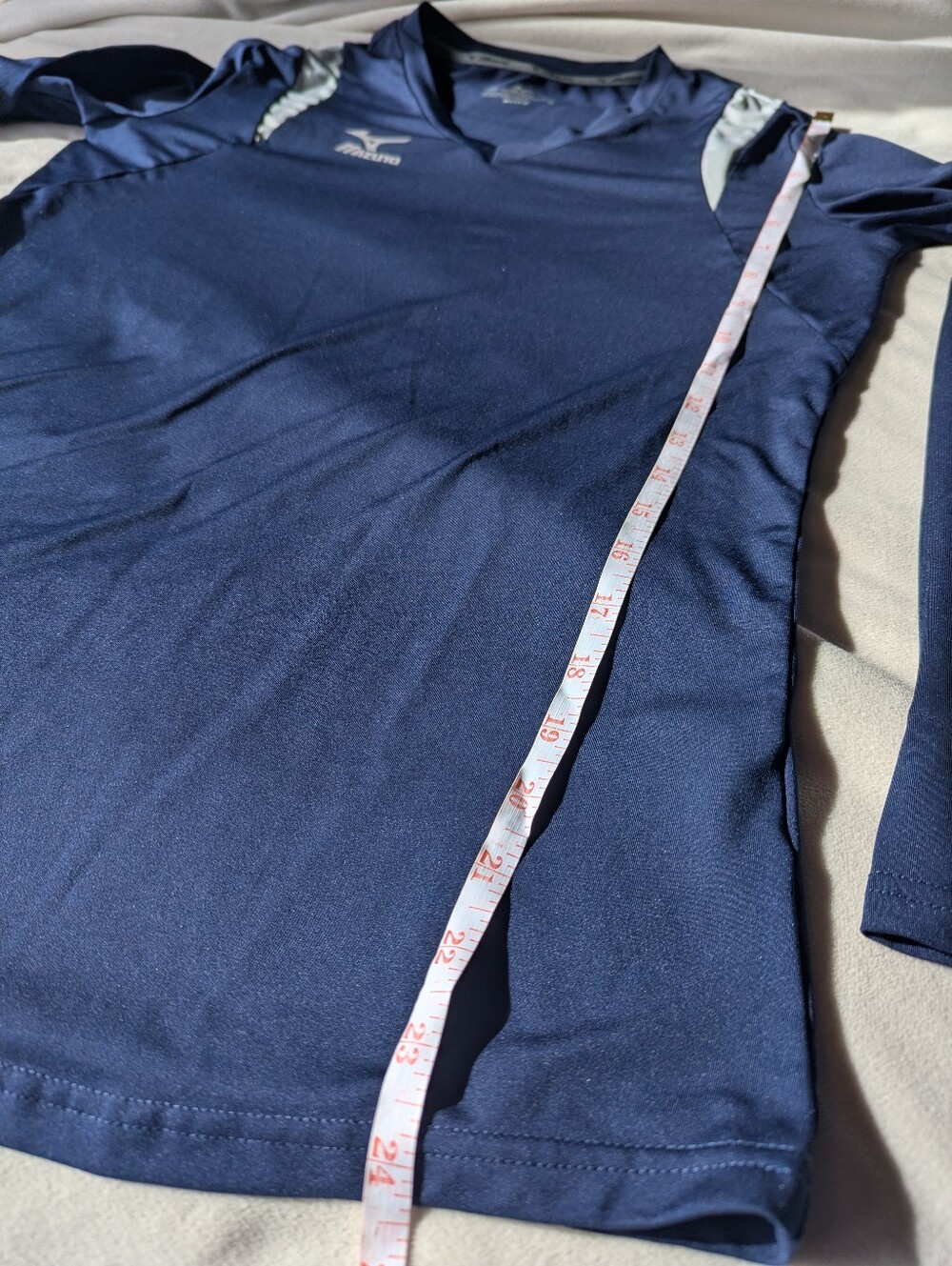 Mizuno Women's Long Sleeve V-Neck Volleyball Jersey in Navy and White - Picture 9 of 15